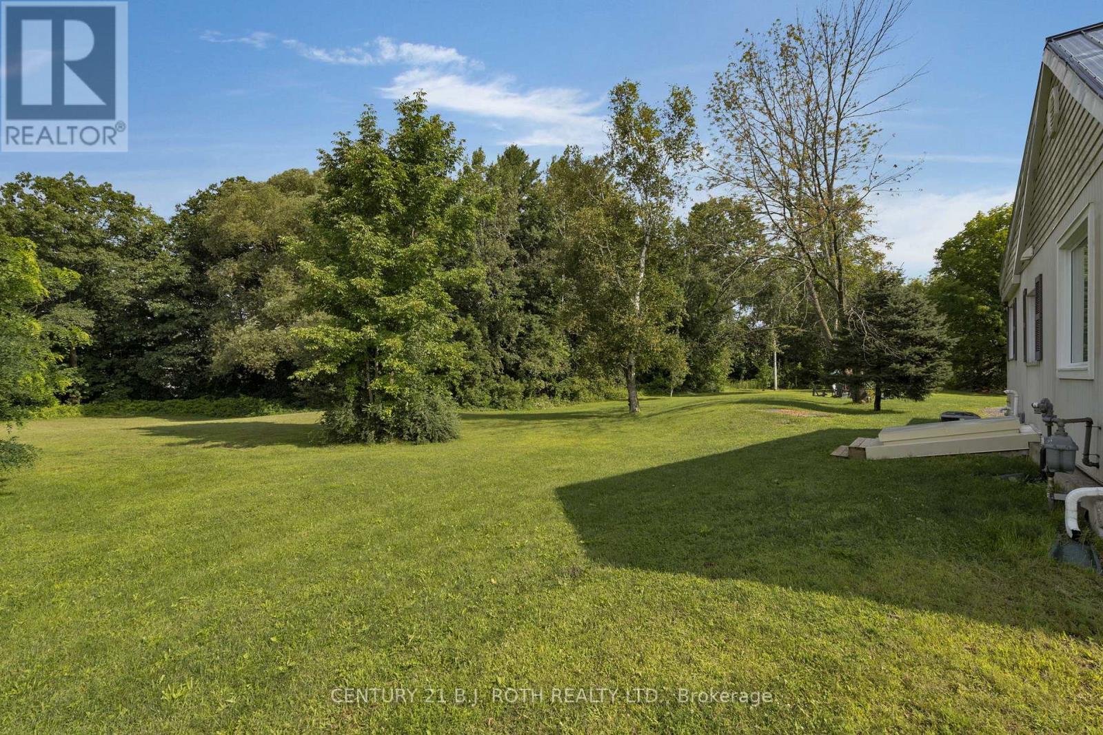 8109 93 Highway, Tiny (Wyebridge), Ontario  L0K 2E0 - Photo 32 - S12798570