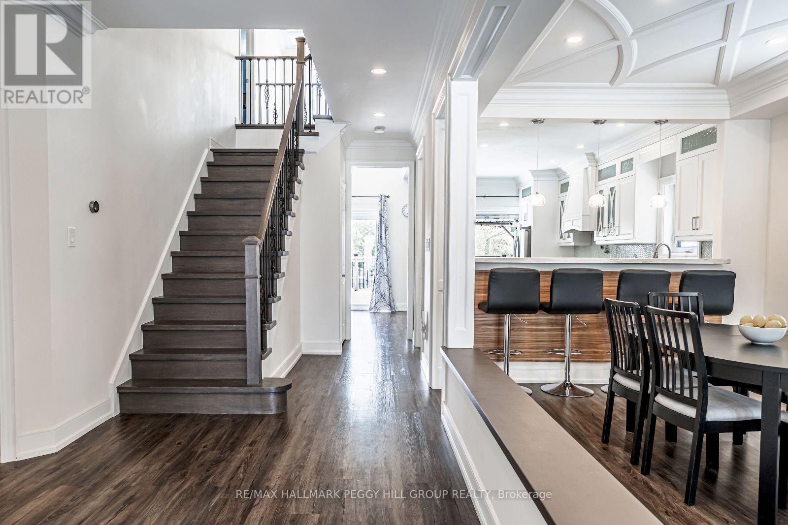 99 Mcintyre Drive, Barrie (Ardagh), Ontario  L4N 4K6 - Photo 15 - S12798790