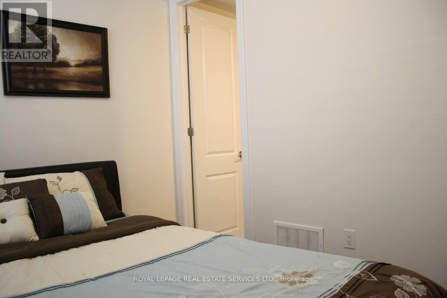 Main Floor - 3326 Carding Mill (M Flr) Trail, Oakville, Ontario  L6M 1R7 - Photo 2 - W12798604