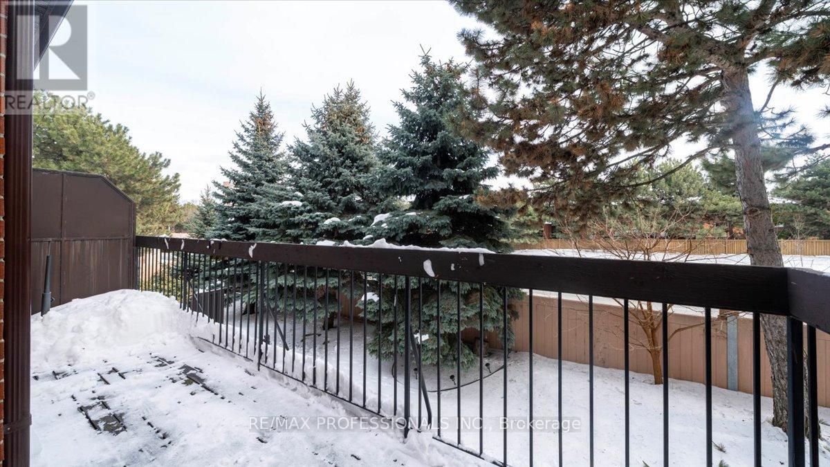 14 - 1755 Rathburn Road E, Mississauga, Ontario L4W 2M8 - Photo 11 - W12798608