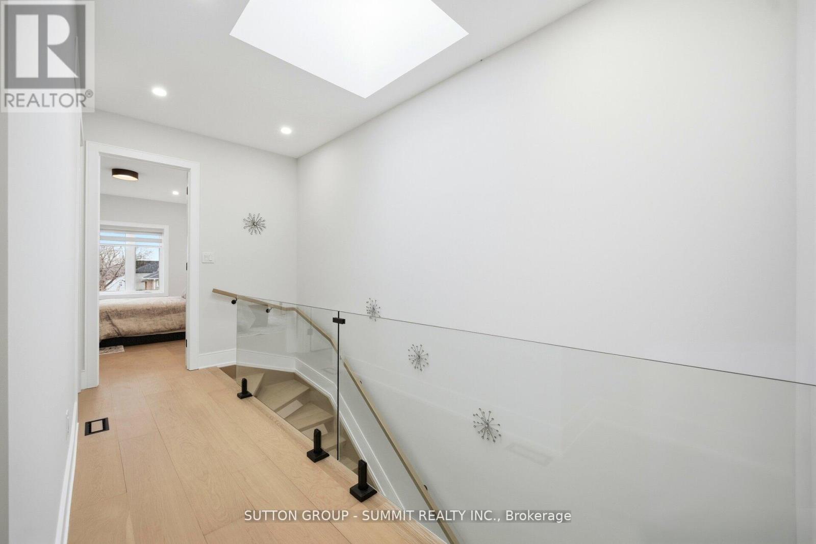 1228 Alexandra Avenue, Mississauga, Ontario  L5E 2A5 - Photo 25 - W12798610