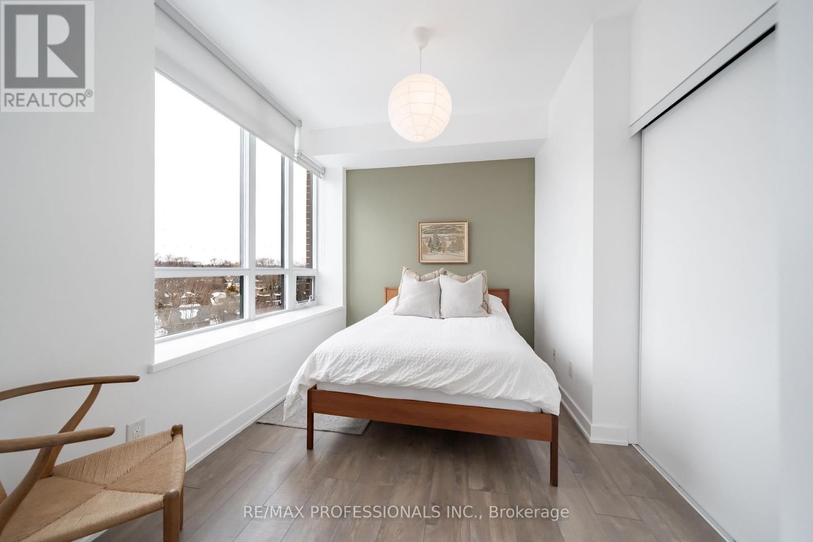 811 - 11 Superior Avenue, Toronto, Ontario  M8V 0A7 - Photo 17 - W12798638