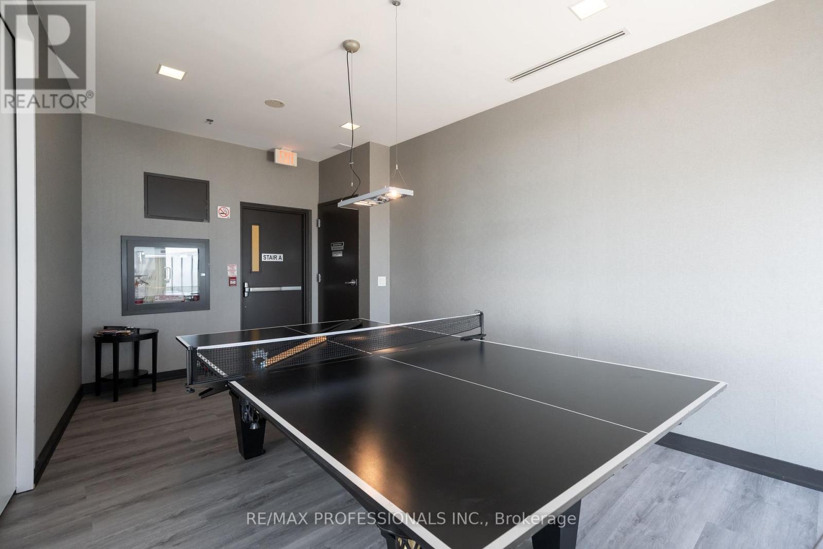 811 - 11 Superior Avenue, Toronto, Ontario  M8V 0A7 - Photo 33 - W12798638