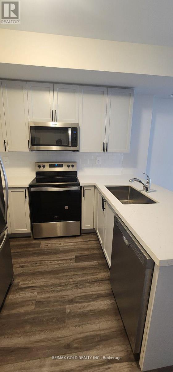 118 - 1589 Rose Way, Milton, Ontario  L9E 1N4 - Photo 11 - W12798722