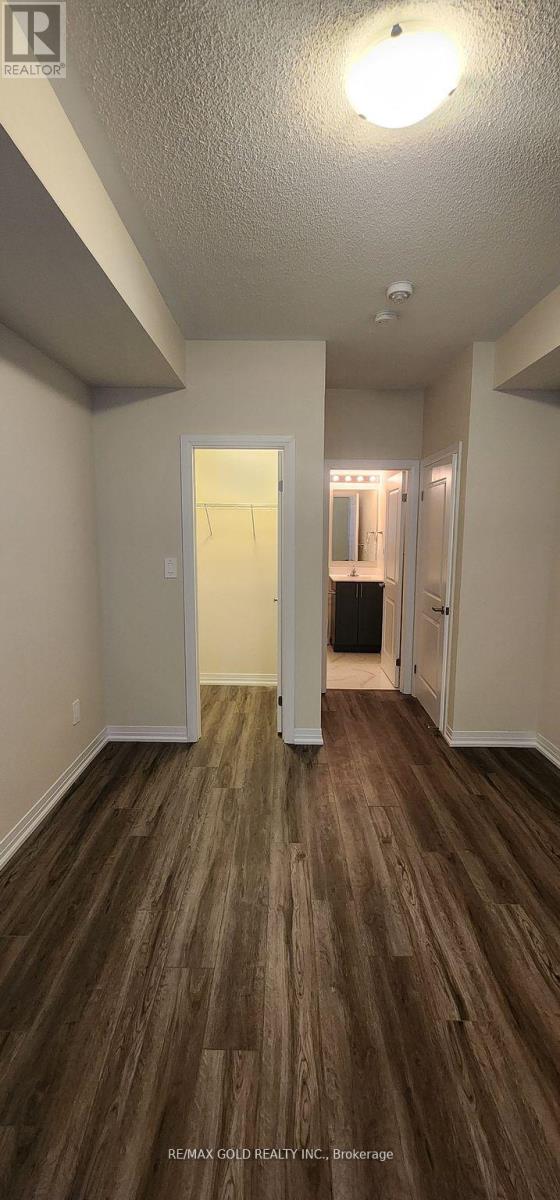 118 - 1589 Rose Way, Milton, Ontario  L9E 1N4 - Photo 19 - W12798722