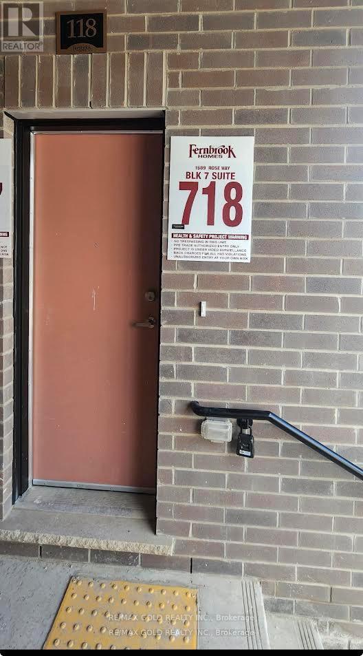 118 - 1589 Rose Way, Milton, Ontario  L9E 1N4 - Photo 4 - W12798722