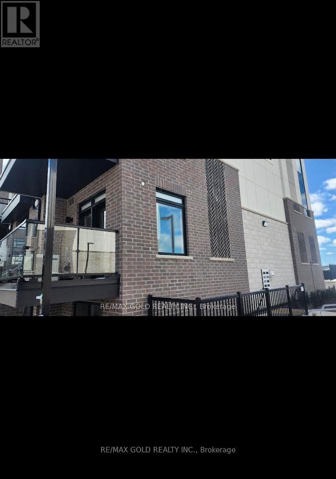 118 - 1589 Rose Way, Milton, Ontario  L9E 1N4 - Photo 5 - W12798722