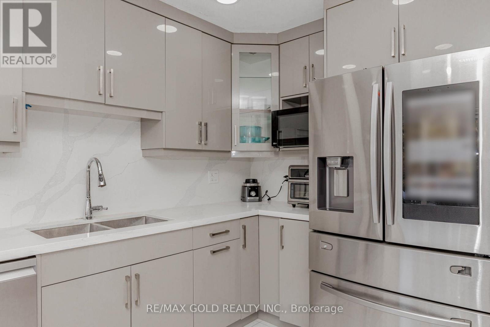 1156 Westview Terrace, Oakville, Ontario  L6M 3M1 - Photo 16 - W12798740