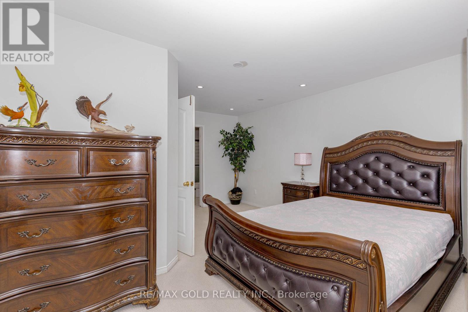 1156 Westview Terrace, Oakville, Ontario  L6M 3M1 - Photo 23 - W12798740