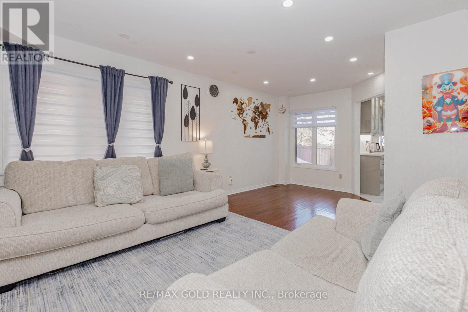 1156 Westview Terrace, Oakville, Ontario  L6M 3M1 - Photo 6 - W12798740