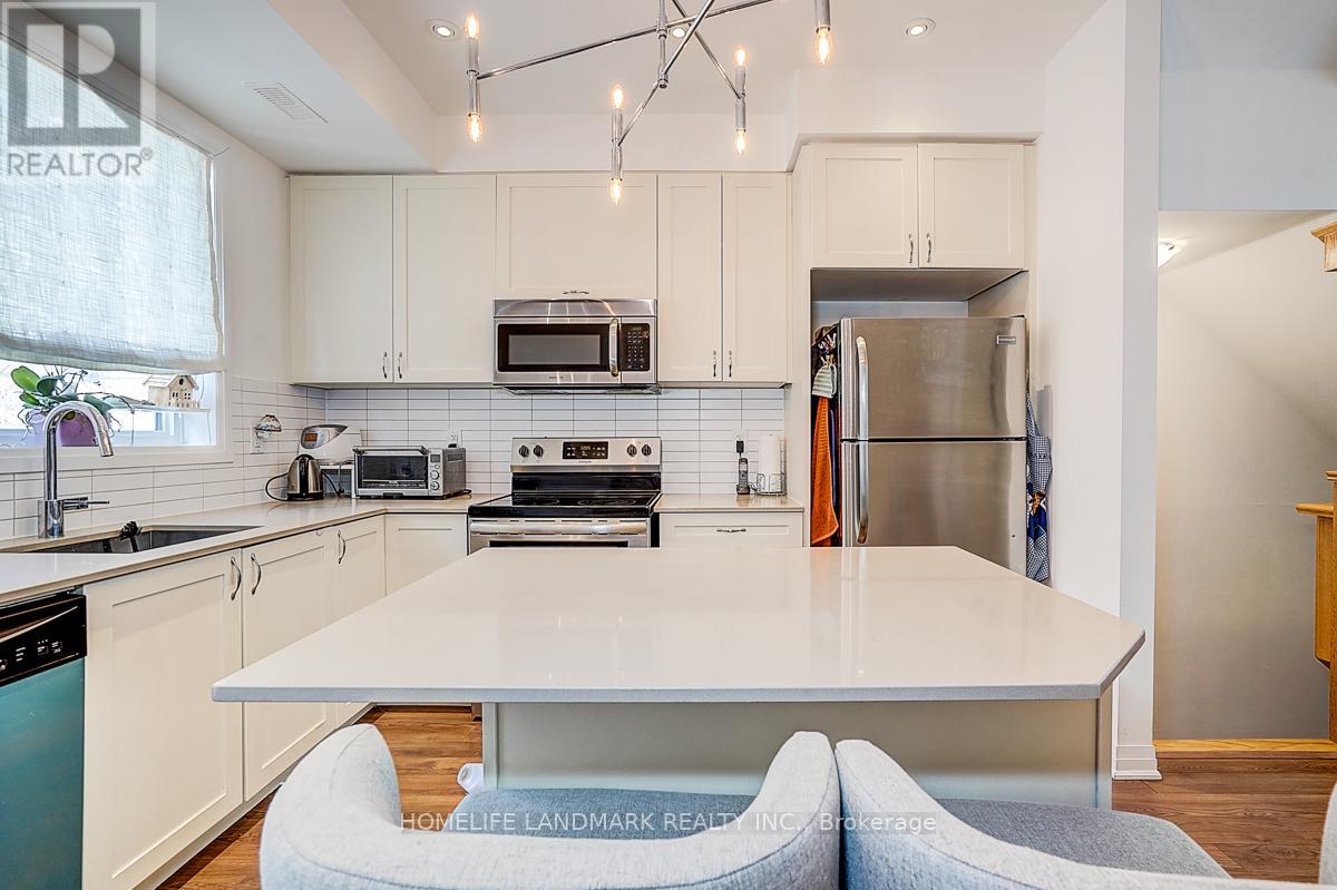 160 William Duncan Road, Toronto, Ontario  M3K 0C1 - Photo 13 - W12798746