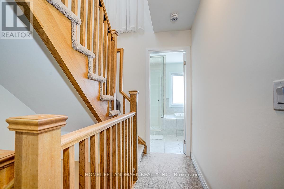 160 William Duncan Road, Toronto, Ontario  M3K 0C1 - Photo 22 - W12798746