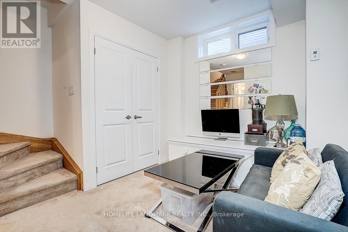 160 William Duncan Road, Toronto, Ontario  M3K 0C1 - Photo 28 - W12798746