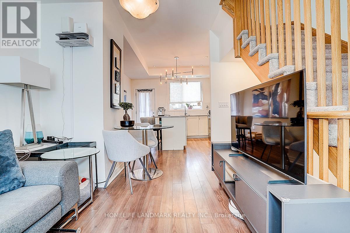 160 William Duncan Road, Toronto, Ontario  M3K 0C1 - Photo 8 - W12798746