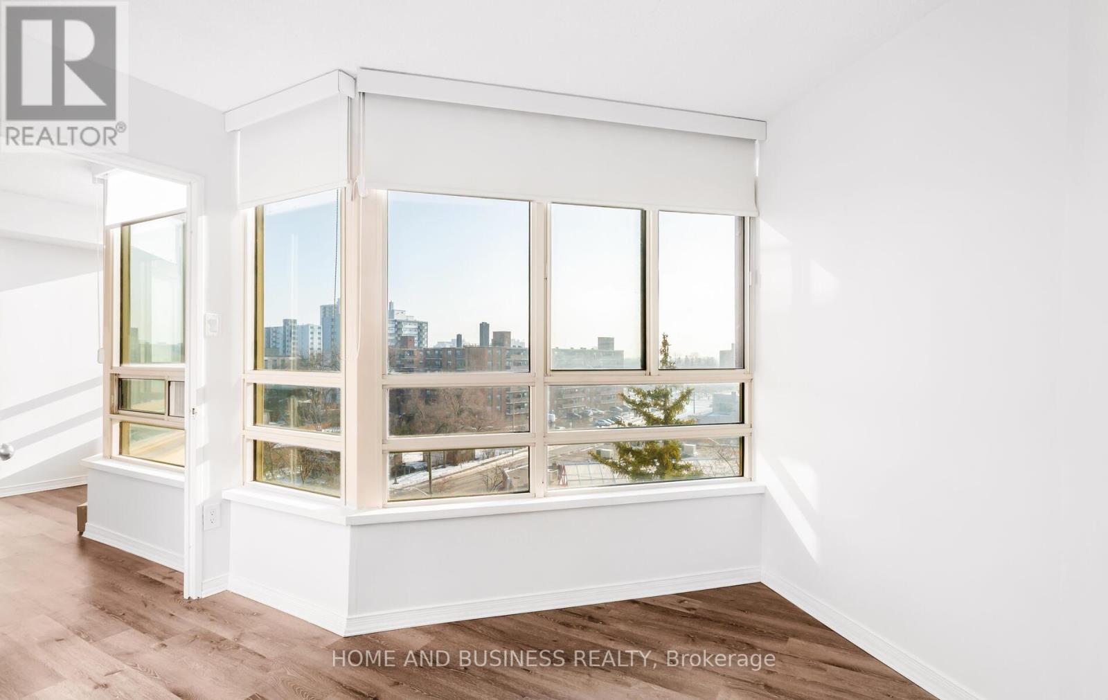 706 - 75 King Street E, Mississauga, Ontario  L5A 4G5 - Photo 21 - W12798756