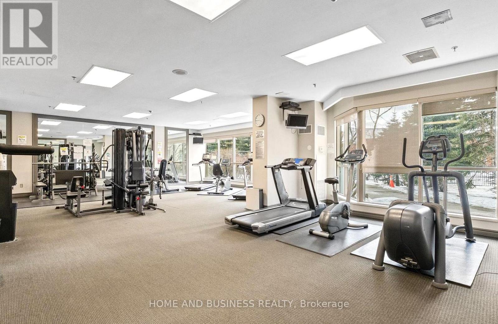 706 - 75 King Street E, Mississauga, Ontario  L5A 4G5 - Photo 33 - W12798756