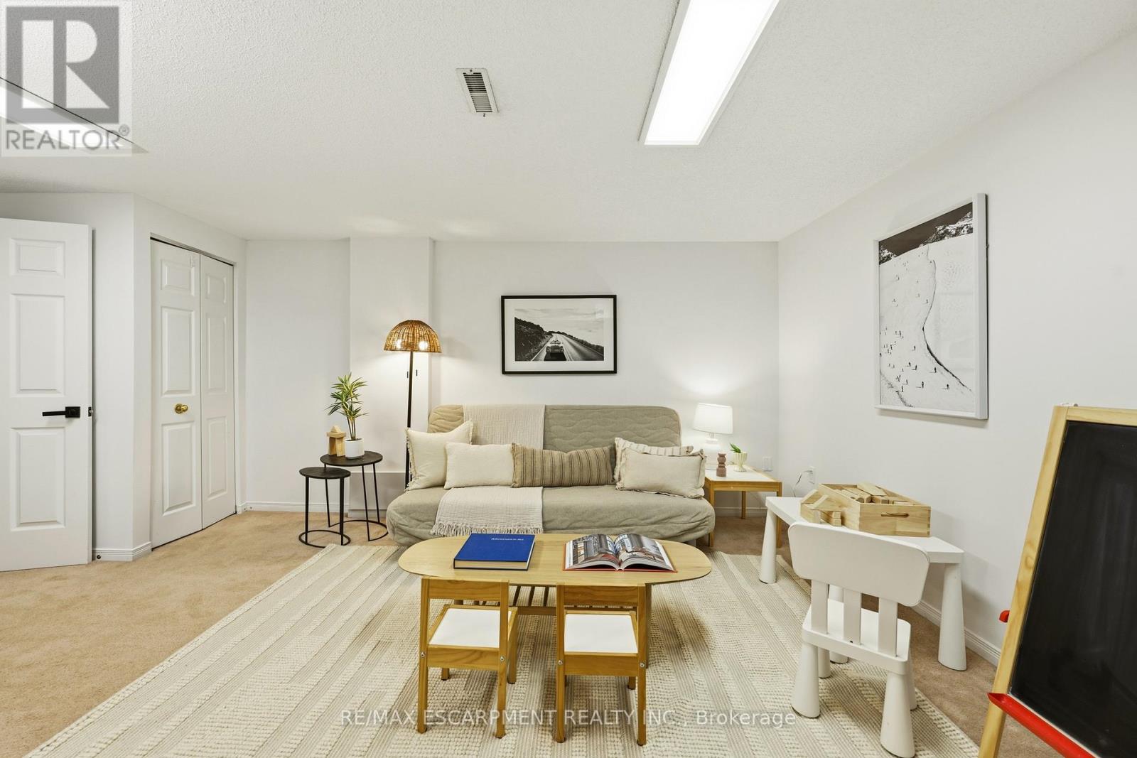 5 - 2015 Cleaver Avenue, Burlington, Ontario  L7M 4J7 - Photo 24 - W12798774