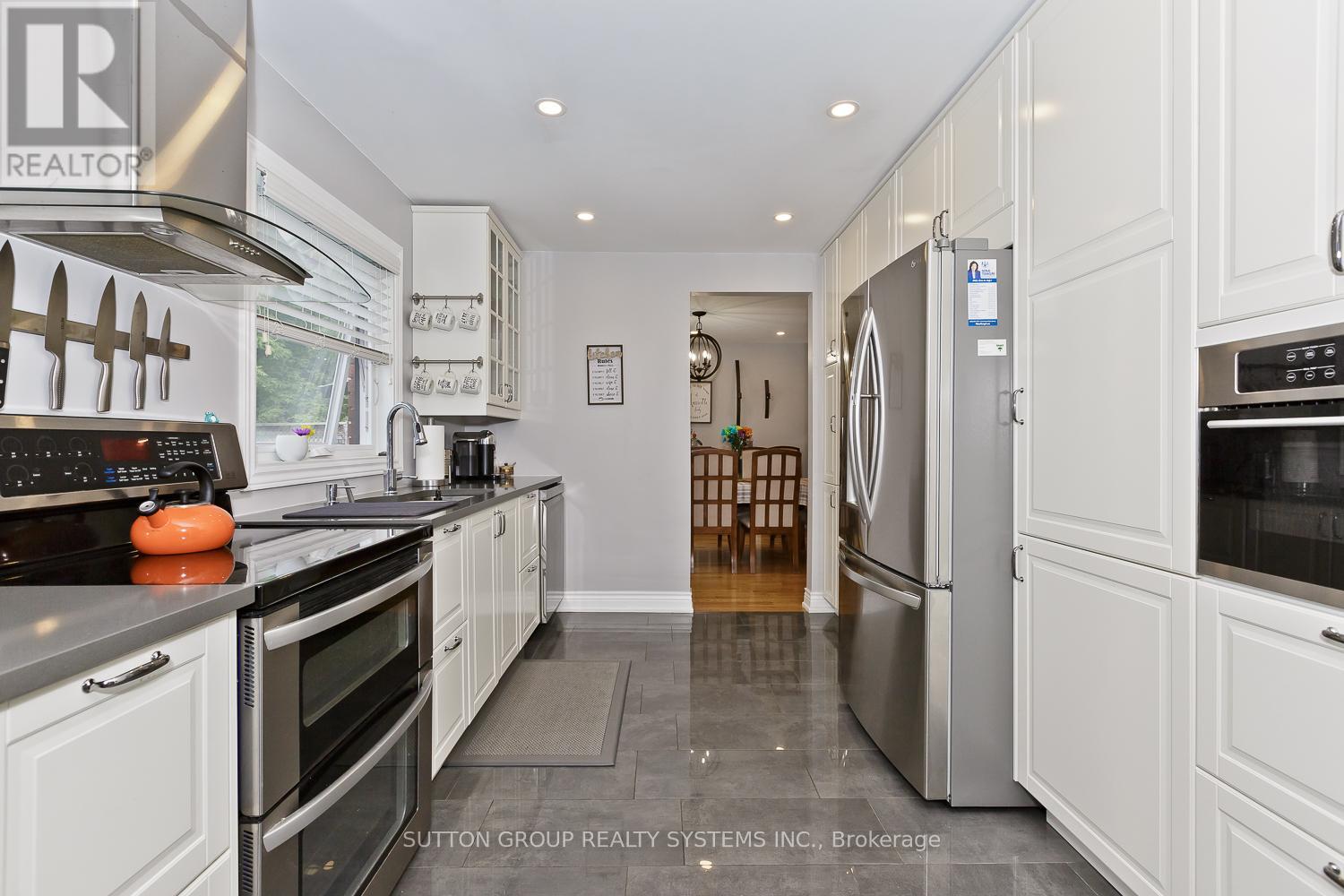 6686 Barrisdale Drive, Mississauga, Ontario  L5N 2H3 - Photo 16 - W12798804