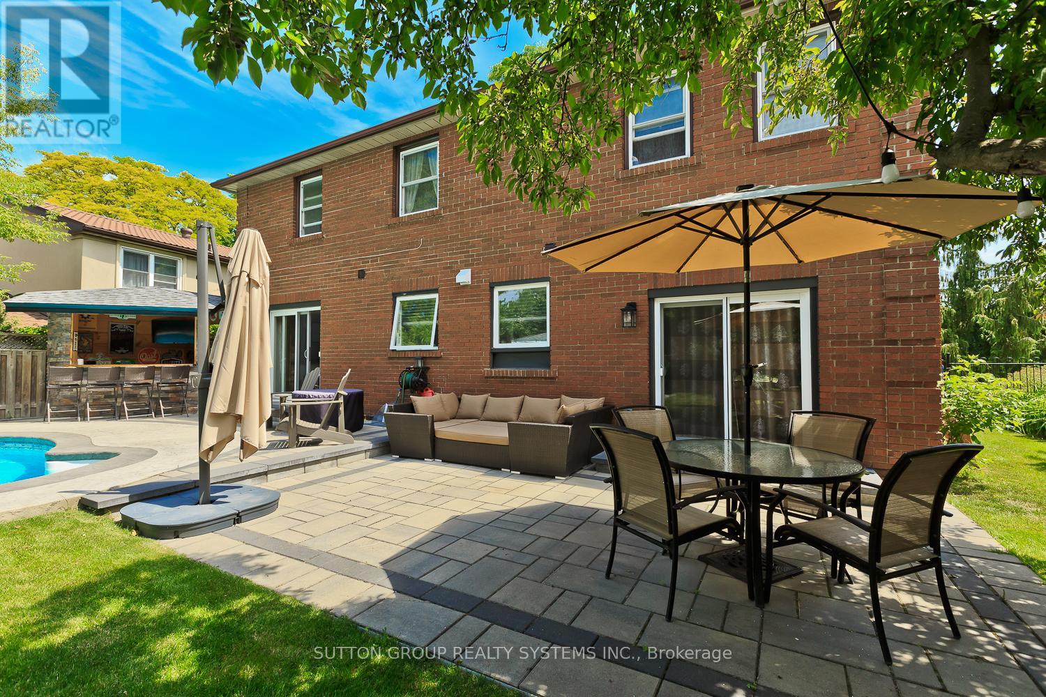 6686 Barrisdale Drive, Mississauga, Ontario  L5N 2H3 - Photo 48 - W12798804
