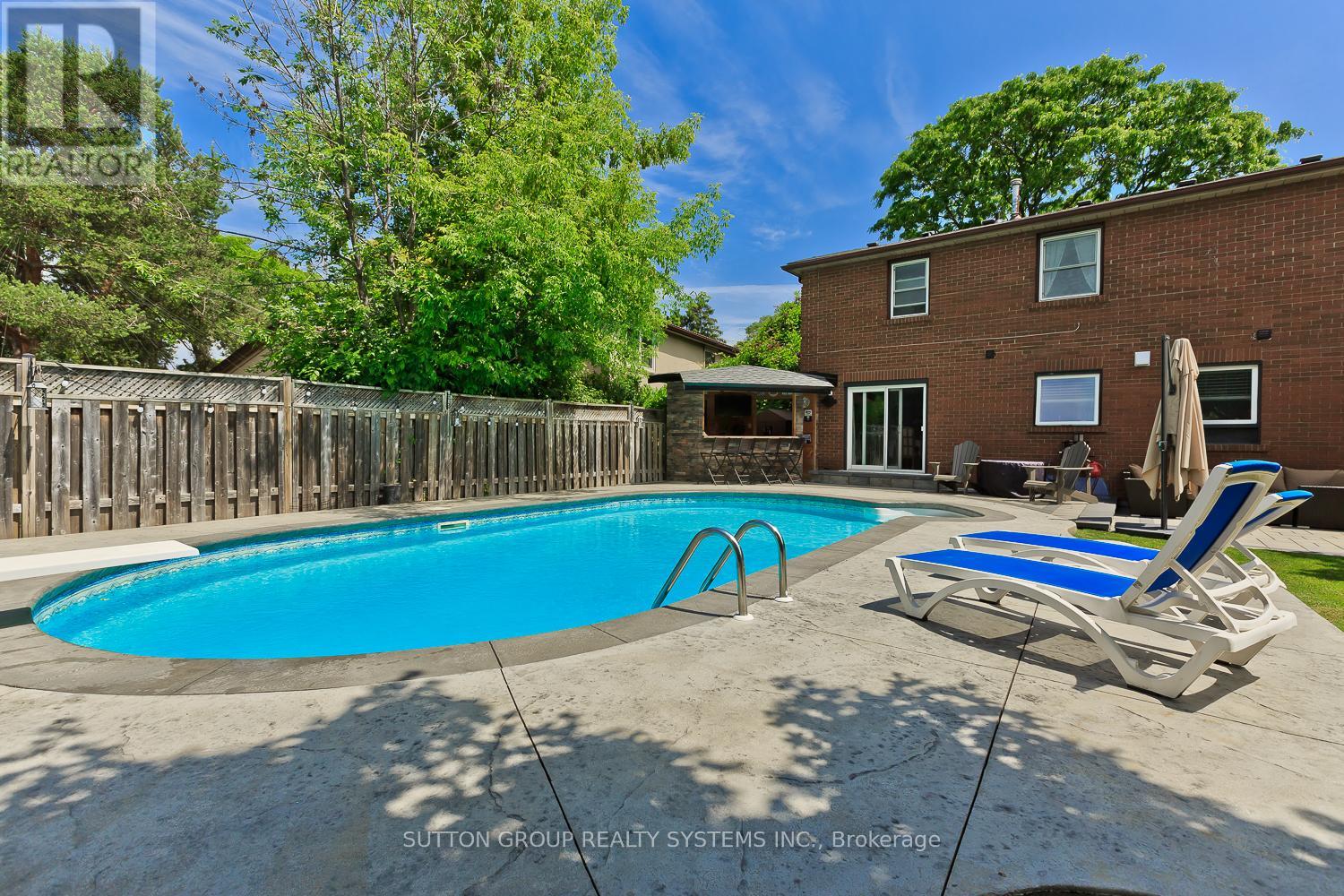 6686 Barrisdale Drive, Mississauga, Ontario  L5N 2H3 - Photo 49 - W12798804