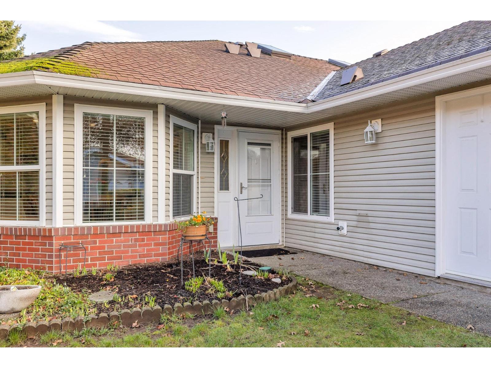 17 2006 Winfield Drive, Abbotsford, British Columbia  V3G 1K4 - Photo 3 - R3090593