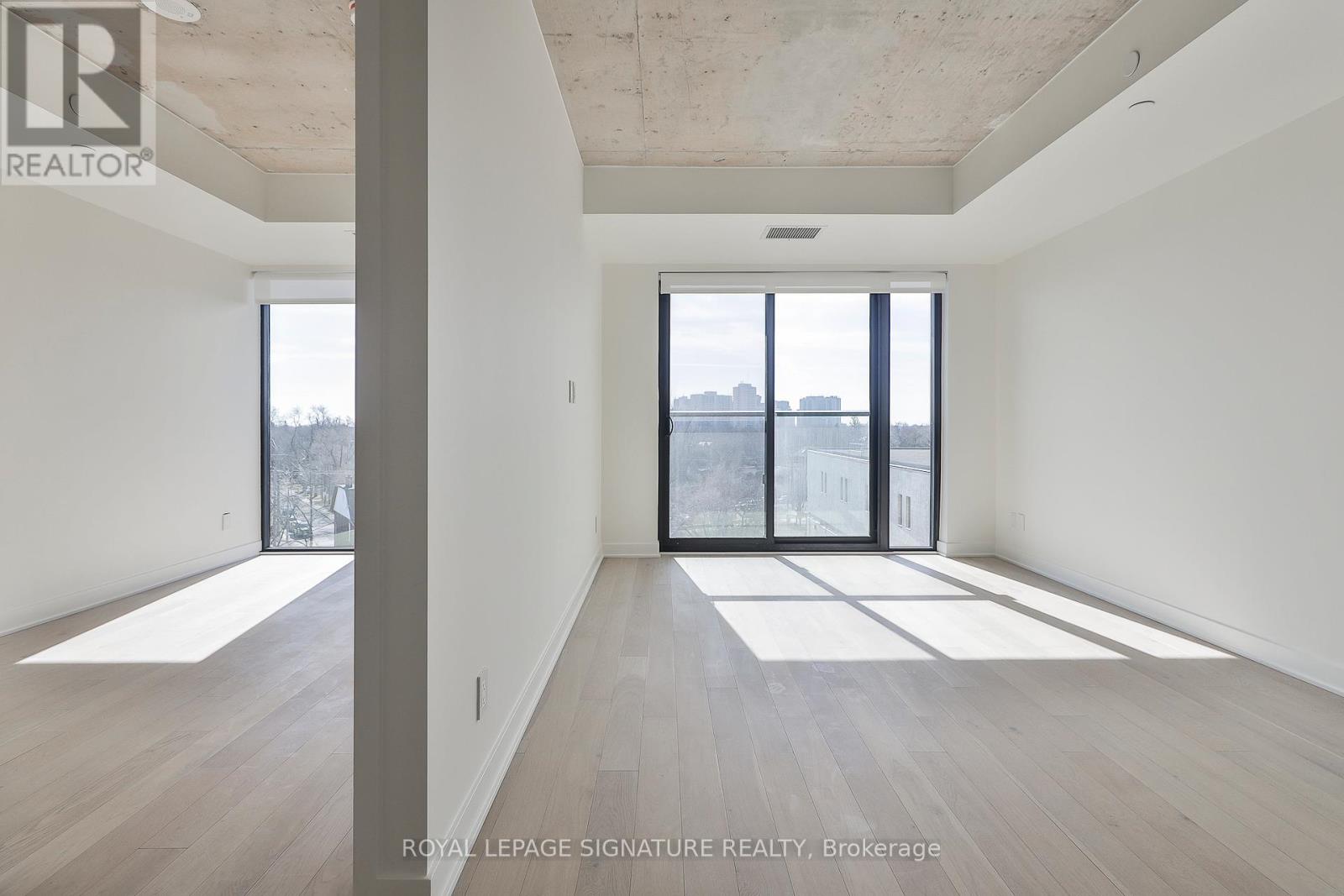 501 - 2720 Dundas Street W, Toronto, Ontario  M6P 1Y2 - Photo 4 - W12797574