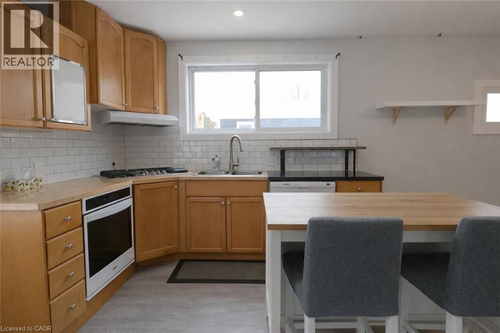 229 Guelph Avenue Unit# B, Cambridge, Ontario  N3C 1A9 - Photo 5 - 40805451