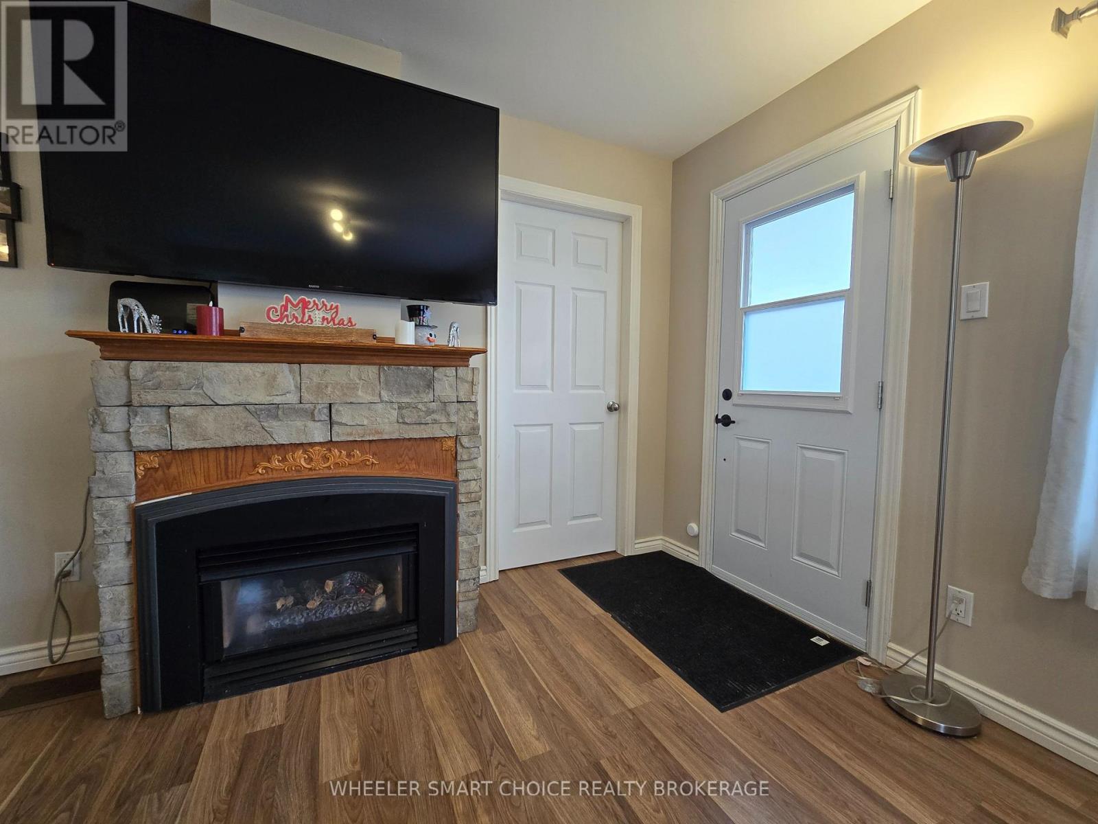 17 Adam Dixon Avenue, South Stormont, Ontario  K0C 1P0 - Photo 7 - X12576376