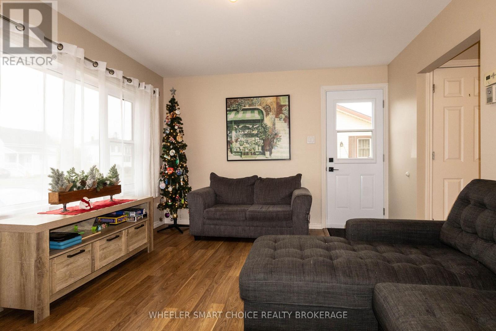 17 Adam Dixon Avenue, South Stormont, Ontario  K0C 1P0 - Photo 6 - X12576376