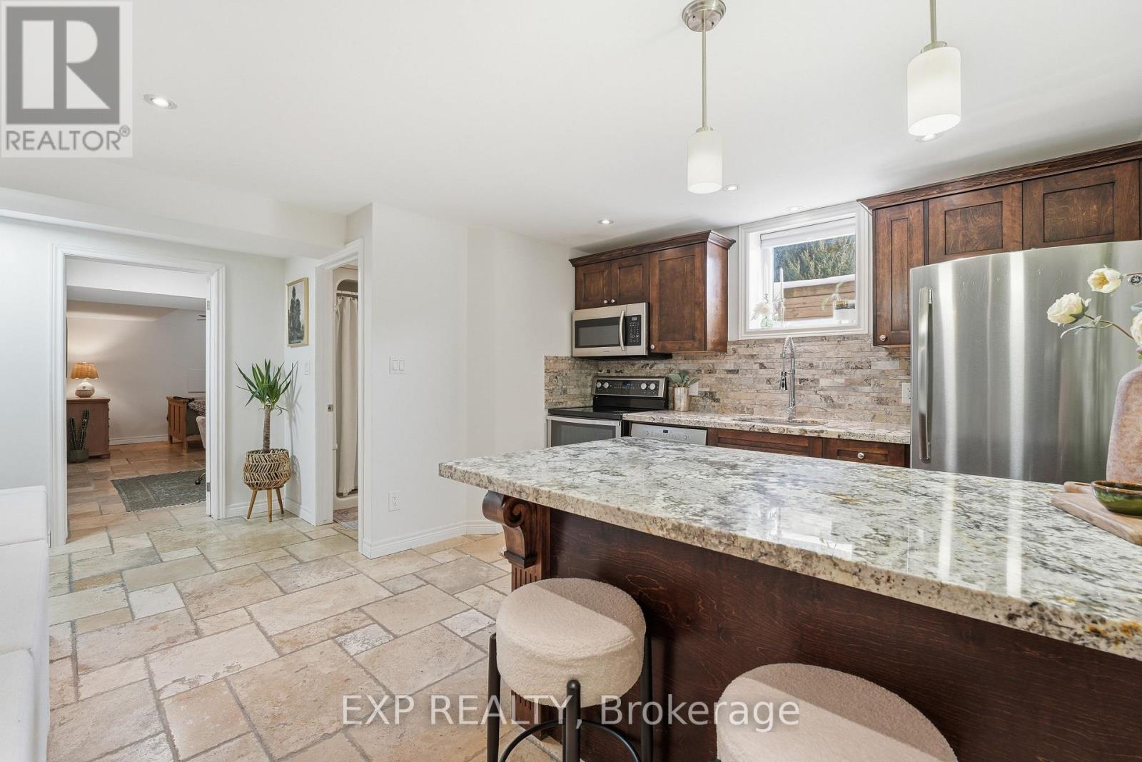 1 - 19 Bartlett Avenue, Grimsby, Ontario  L3M 5G6 - Photo 30 - X12798564