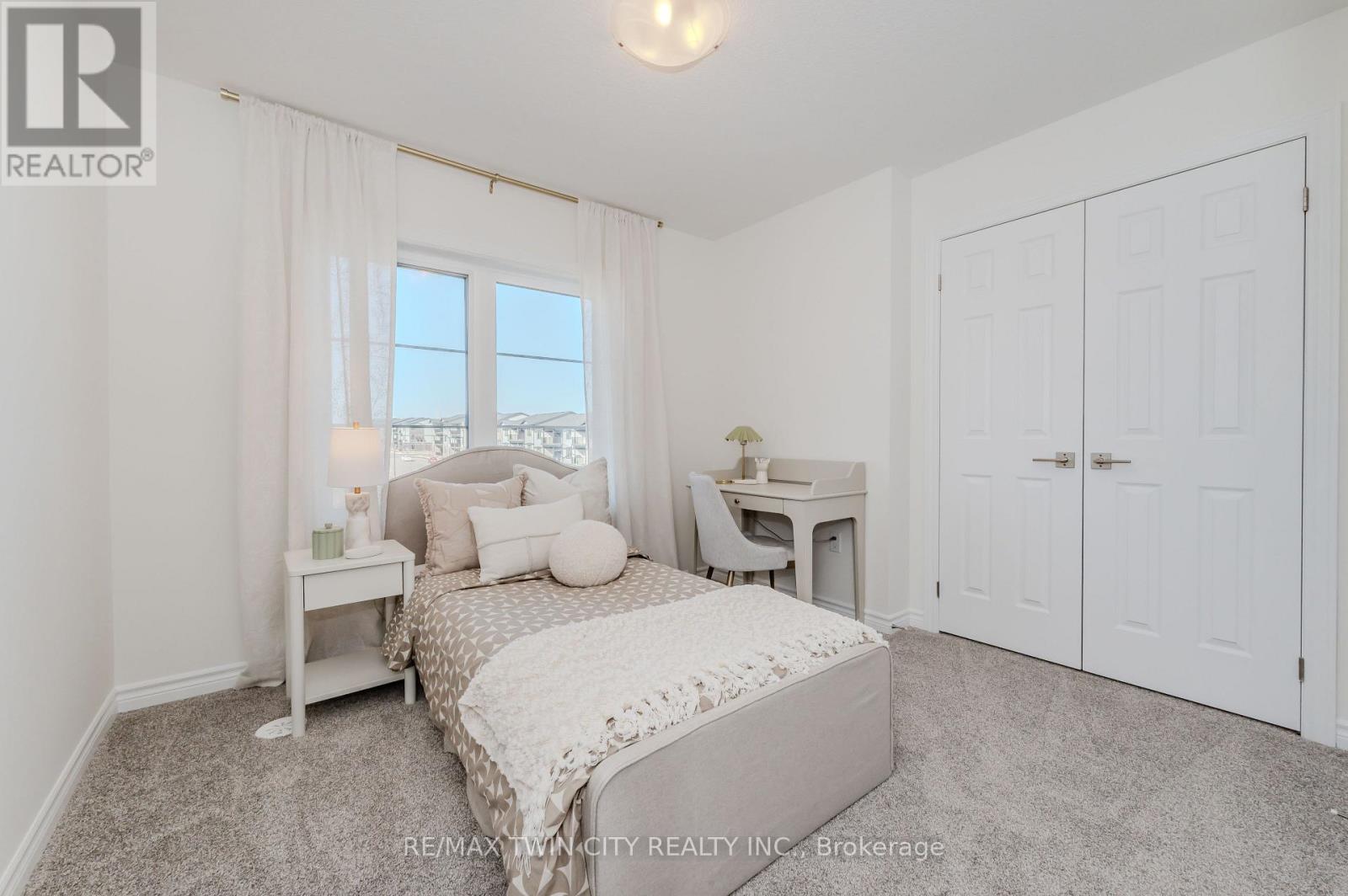 6 Lomond Lane, Kitchener, Ontario  N2R 0R4 - Photo 25 - X12798612