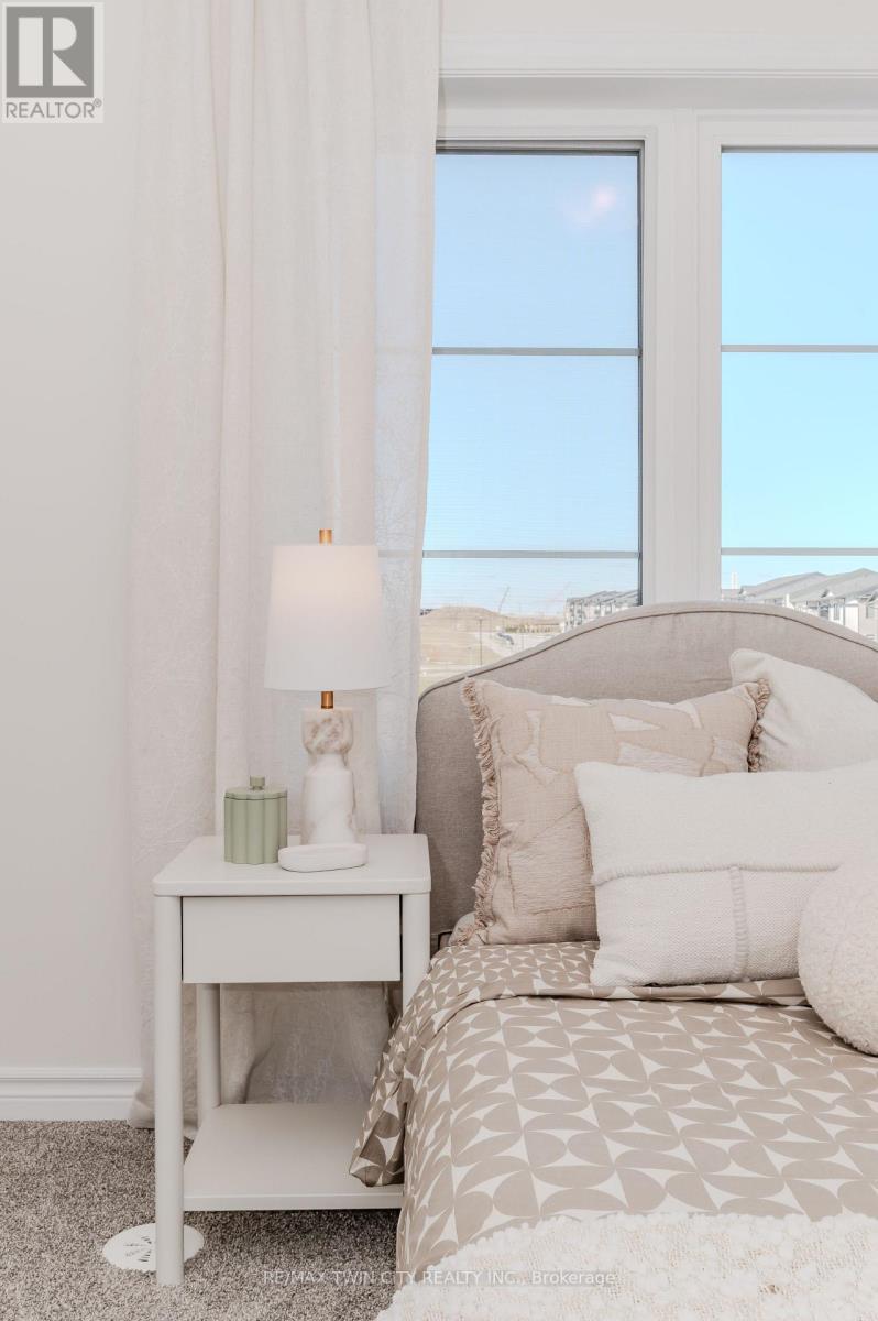 6 Lomond Lane, Kitchener, Ontario  N2R 0R4 - Photo 31 - X12798612