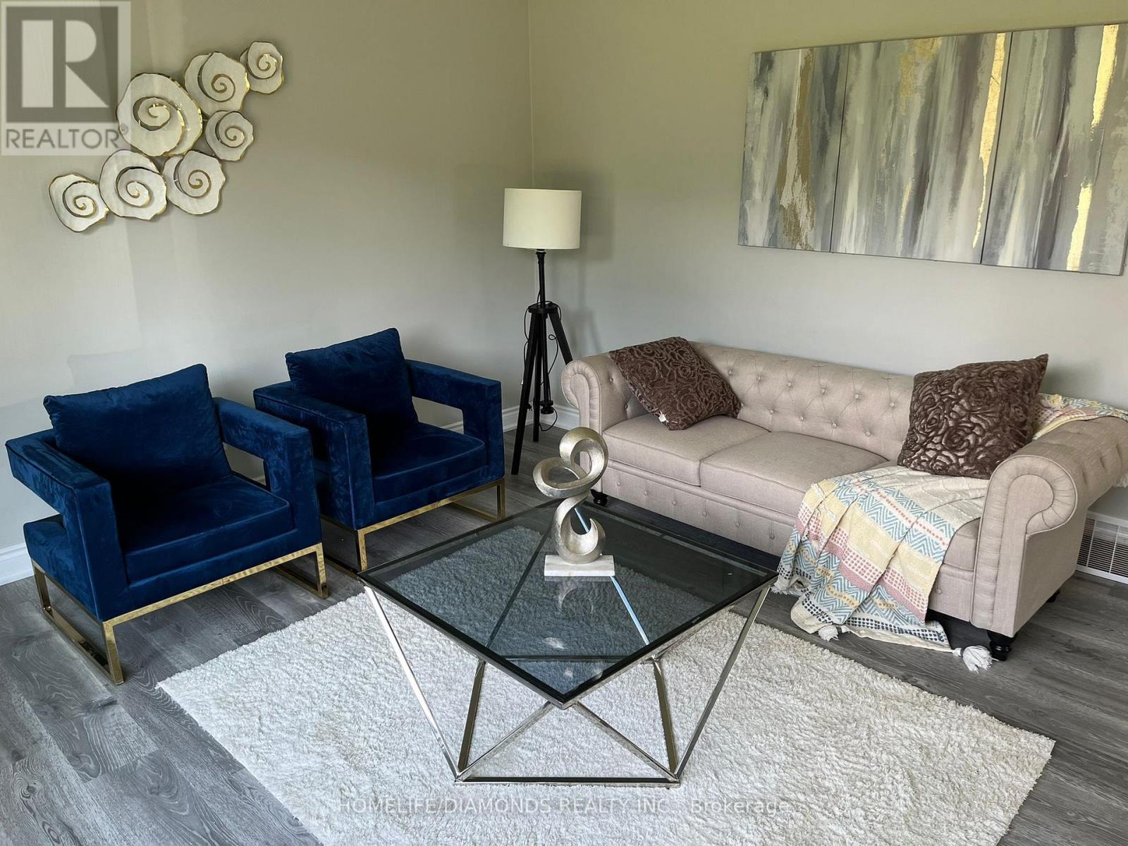 Upper - 68 Stroud Crescent, London South, Ontario  N6E 1Z6 - Photo 5 - X12798624