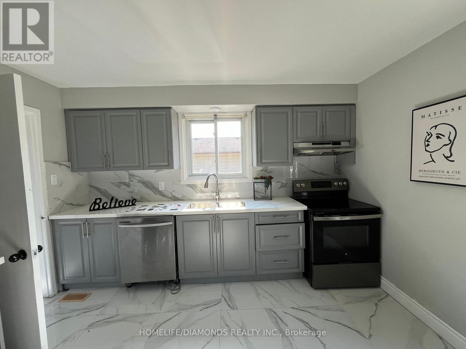 Upper - 68 Stroud Crescent, London South, Ontario  N6E 1Z6 - Photo 8 - X12798624