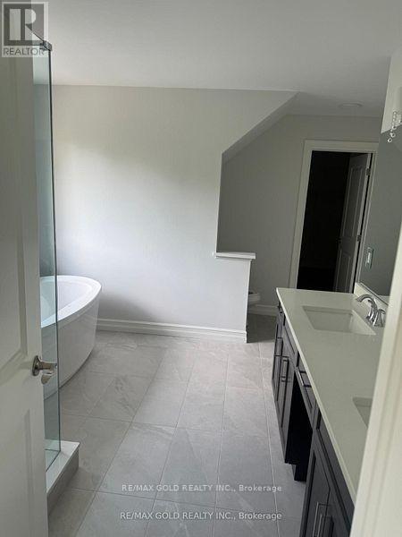 47 Redwood Drive, Kingsville, Ontario  N0R 1B0 - Photo 12 - X12798674