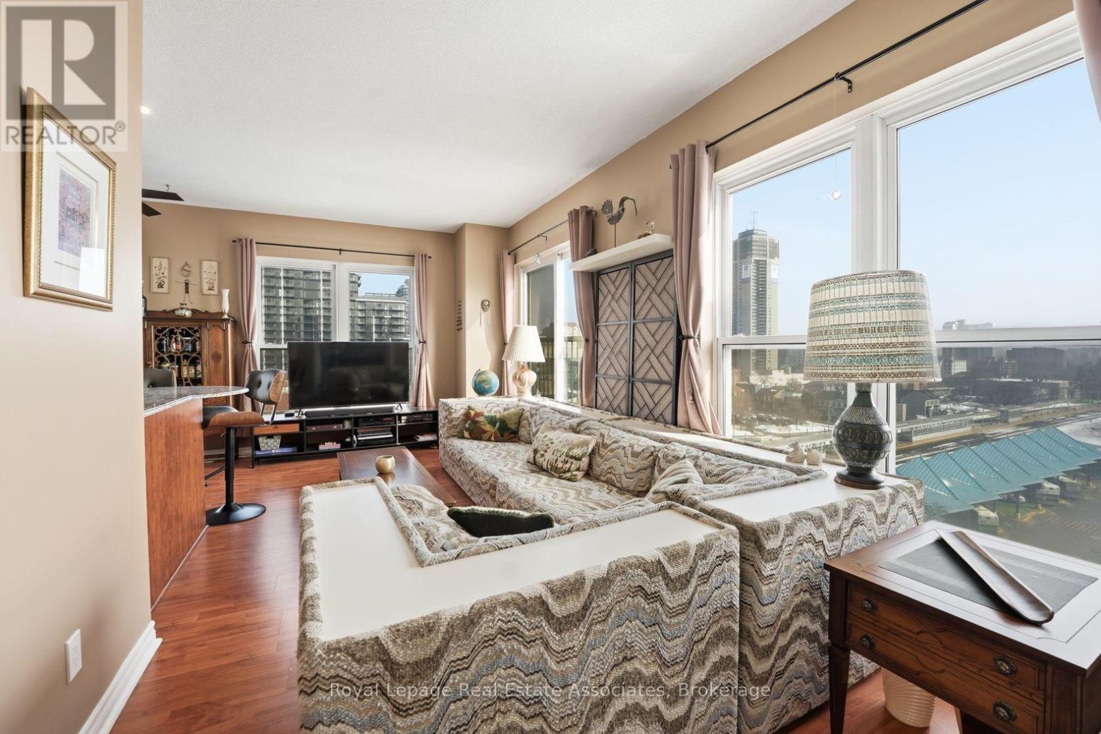 802 - 135 James Street S, Hamilton, Ontario  L8P 2Z6 - Photo 14 - X12798778