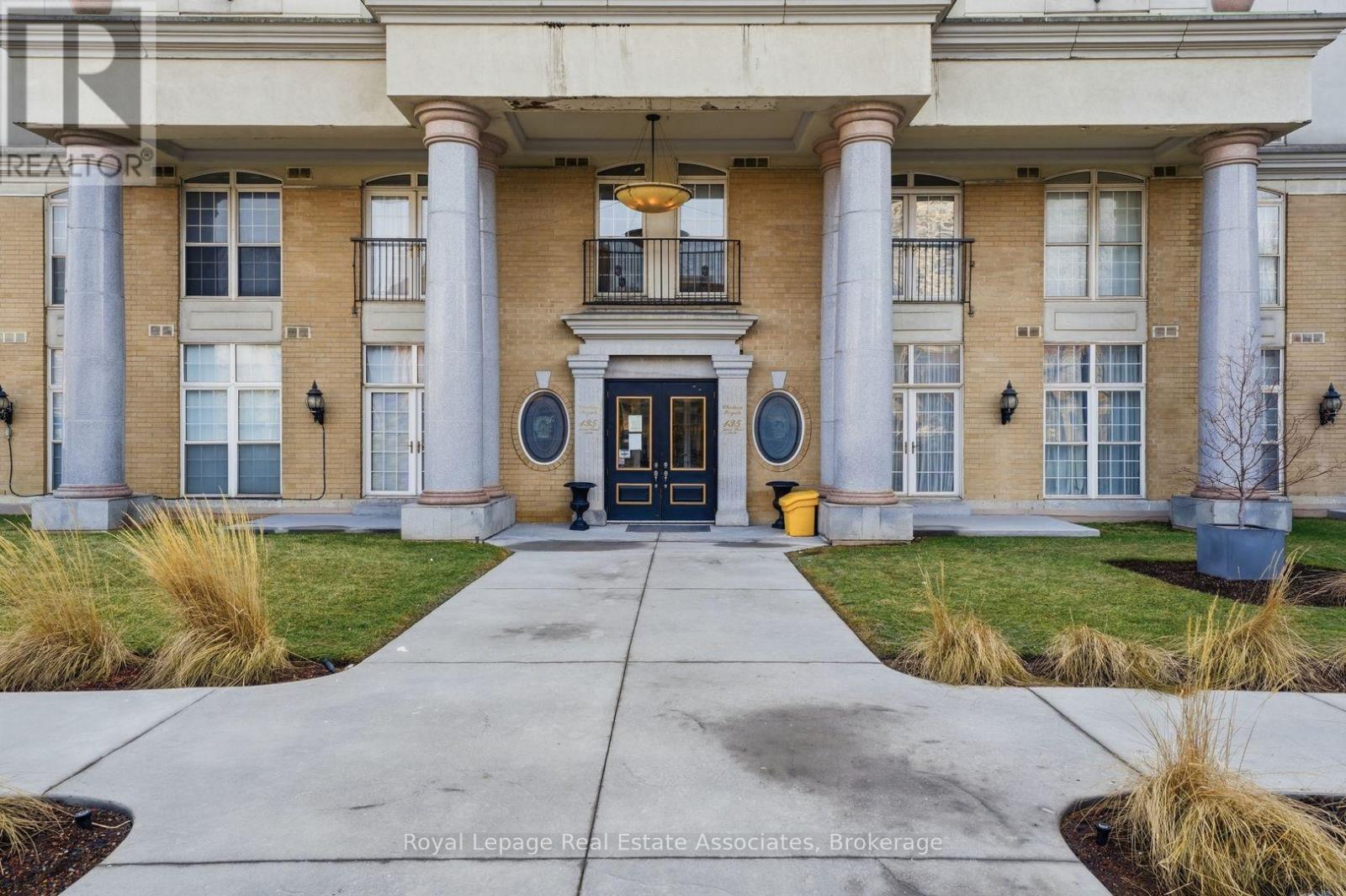 802 - 135 James Street S, Hamilton, Ontario  L8P 2Z6 - Photo 2 - X12798778