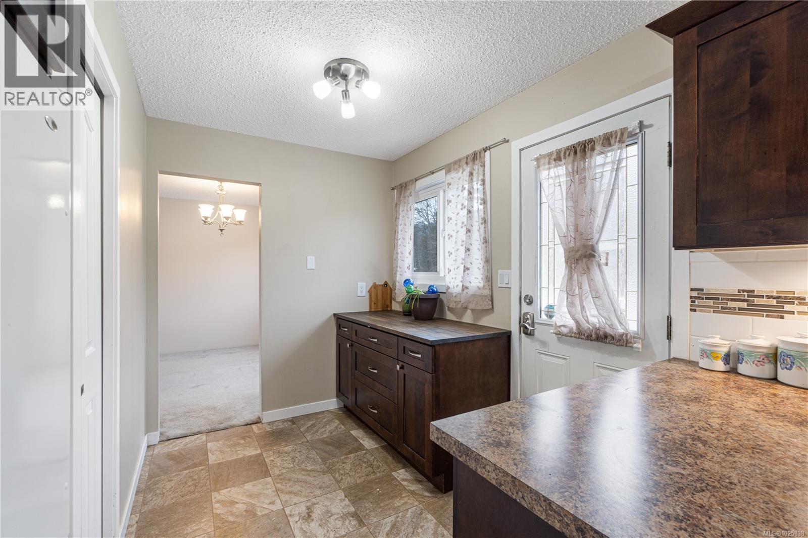 5553 Maebelle Rd, Port Alberni, British Columbia V9Y 8R2 - Photo 14 - 1025838