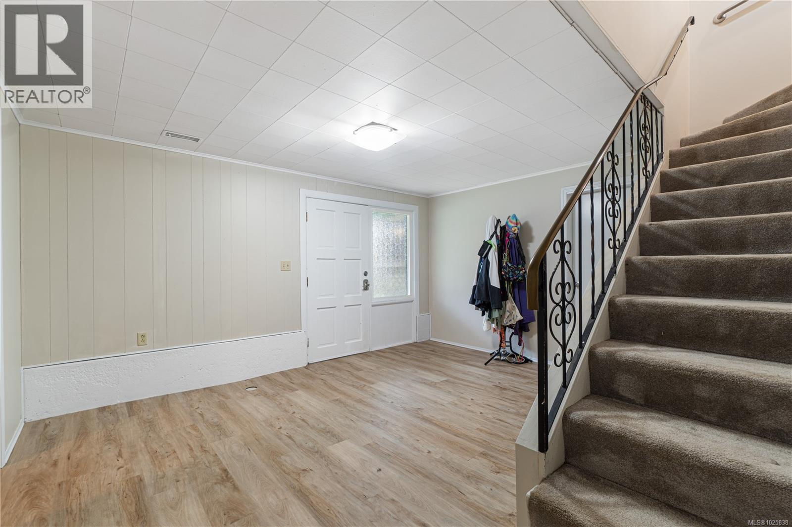 5553 Maebelle Rd, Port Alberni, British Columbia V9Y 8R2 - Photo 4 - 1025838