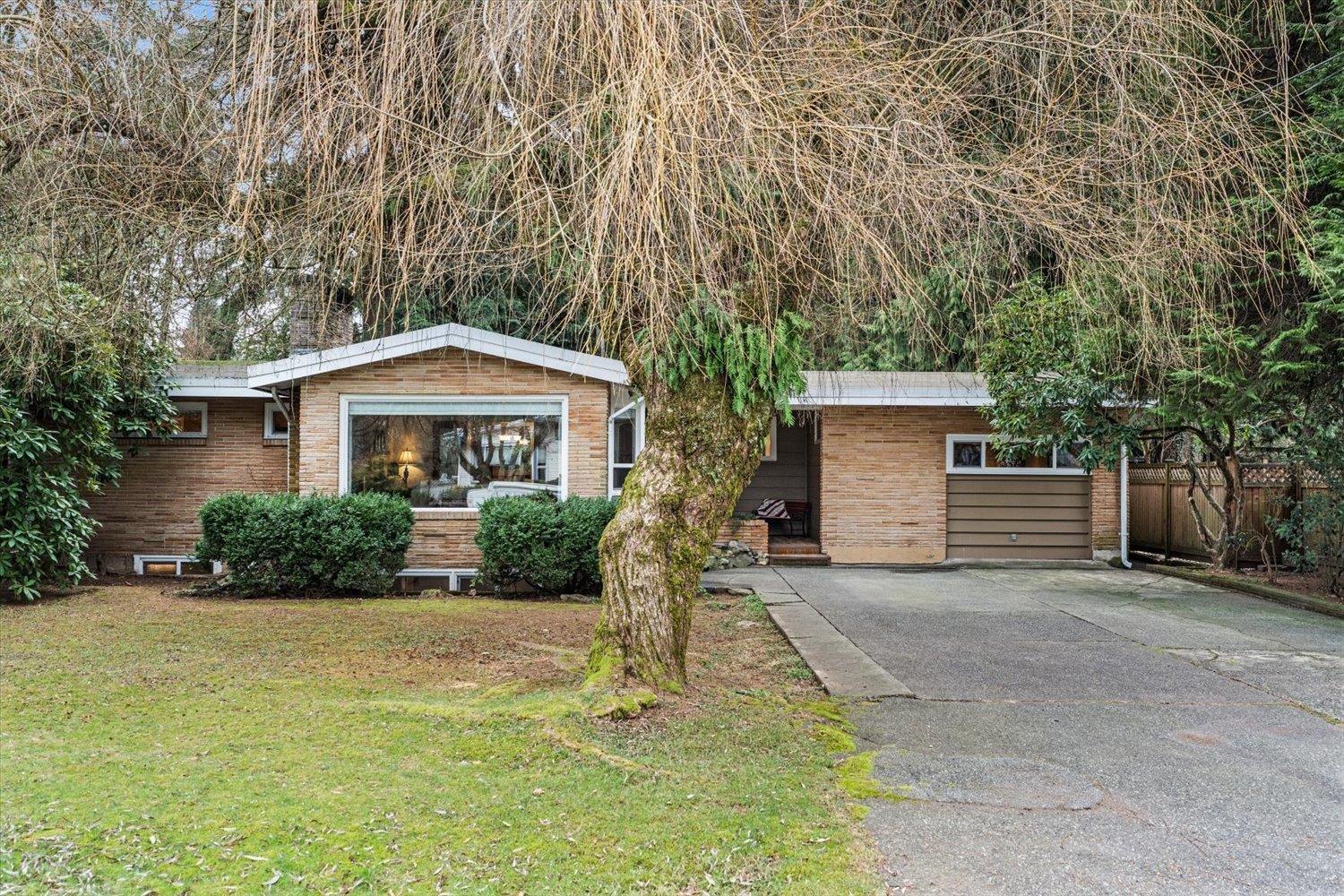 34166 CEDAR AVENUE, Abbotsford, British Columbia