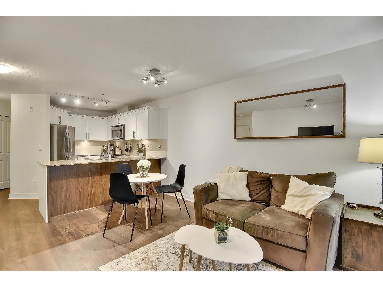 402 8915 202 Street, Langley, British Columbia  V1M 0B5 - Photo 9 - R3090161