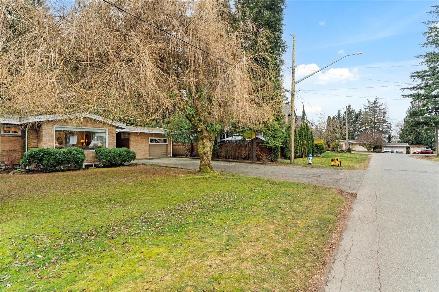 34166 Cedar Avenue, Abbotsford, British Columbia  V2S 2W1 - Photo 38 - R3090491