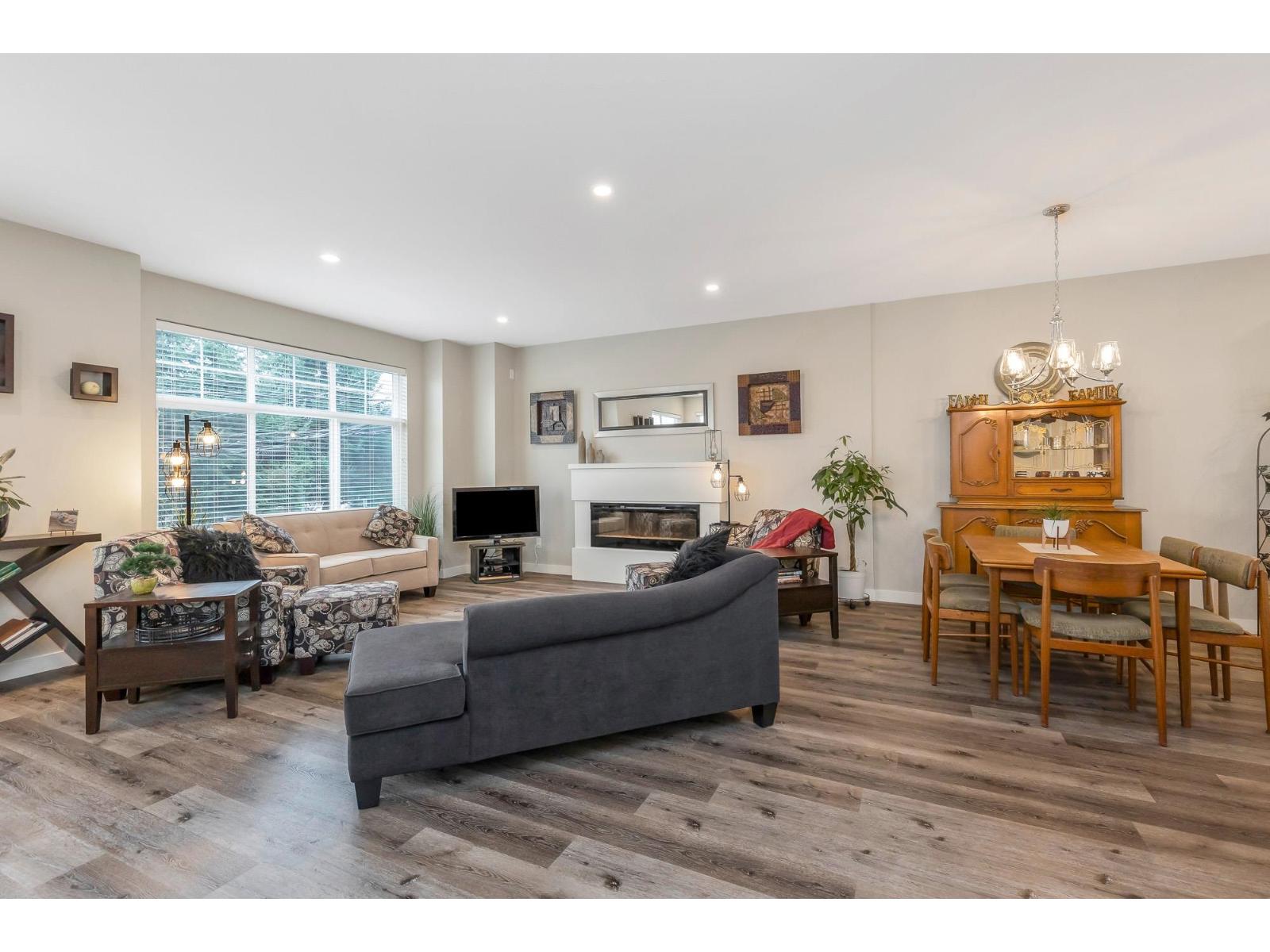 22 7740 Grand Street, Mission, British Columbia  V2V 3T3 - Photo 6 - R3090182