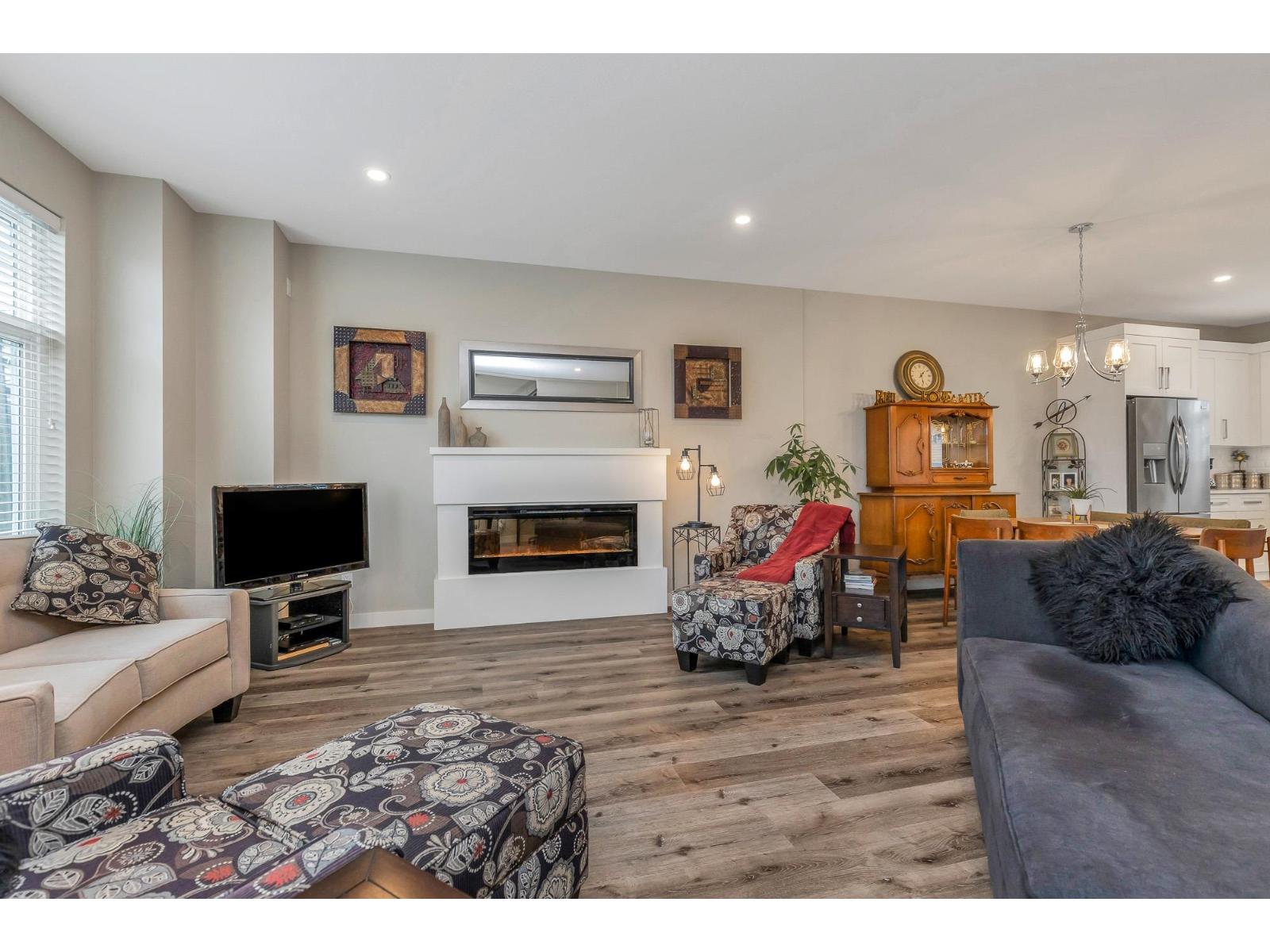 22 7740 Grand Street, Mission, British Columbia  V2V 3T3 - Photo 8 - R3090182