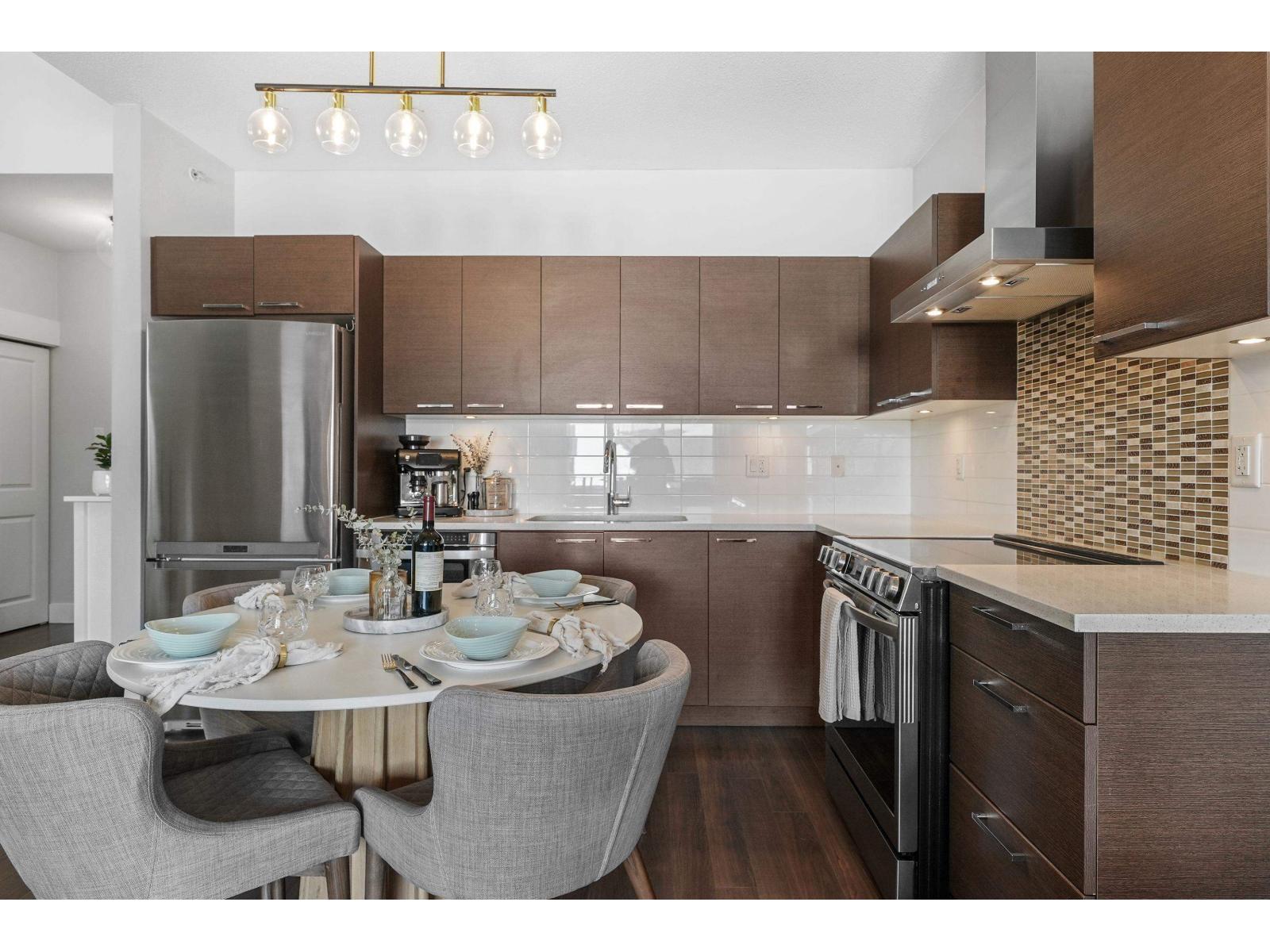 406 5811 177b Street, Surrey, British Columbia  V3S 4J4 - Photo 6 - R3090169