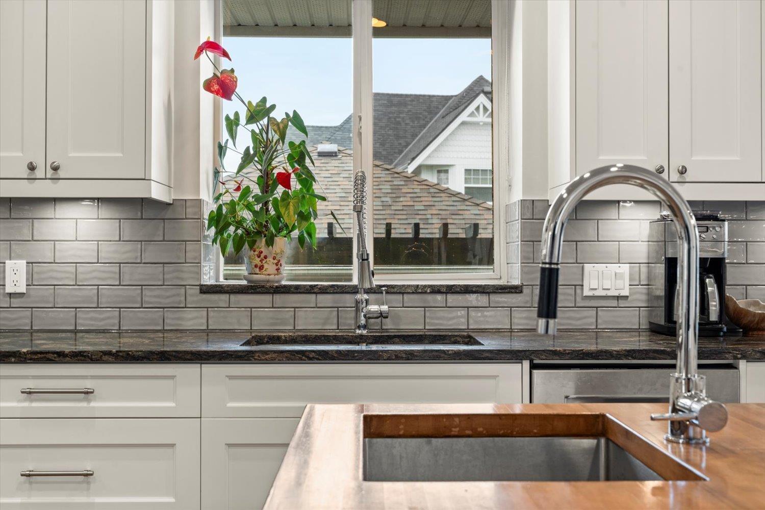 4655 217a Street, Langley, British Columbia  V3A 2N8 - Photo 9 - R3090737