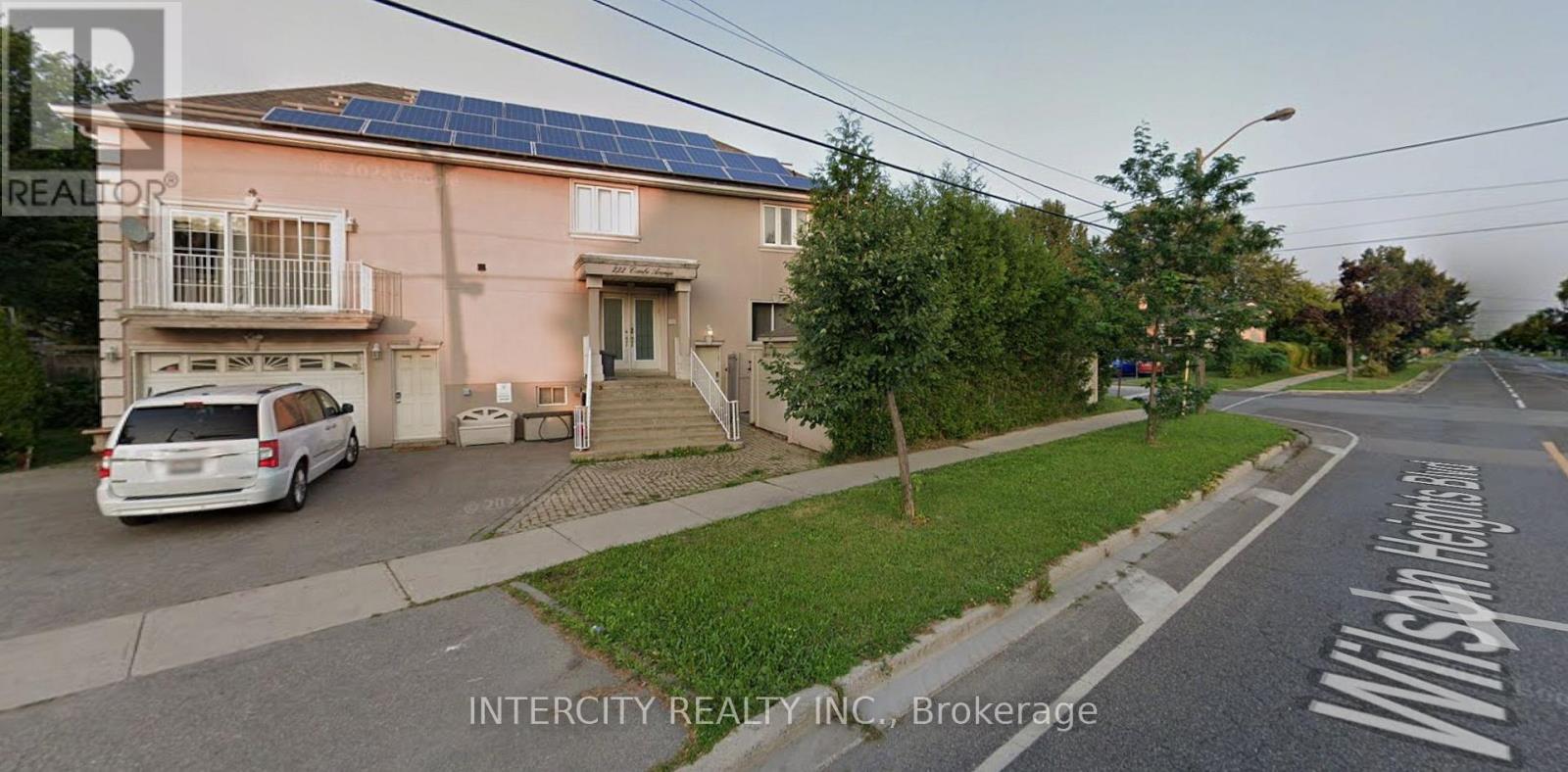 1 - 222 COMBE AVENUE, Toronto, Ontario