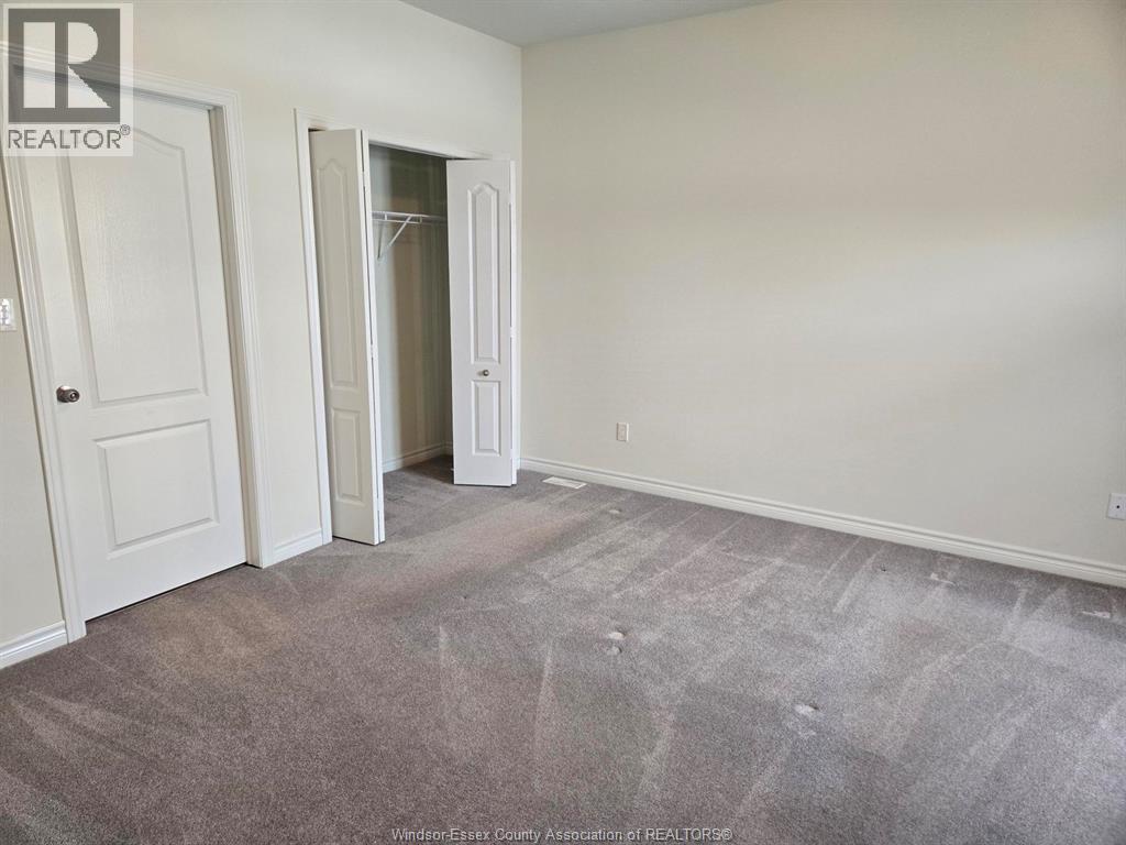 6085 Livingstone, Windsor, Ontario N9J 3Y7 - Photo 11 - 26003497