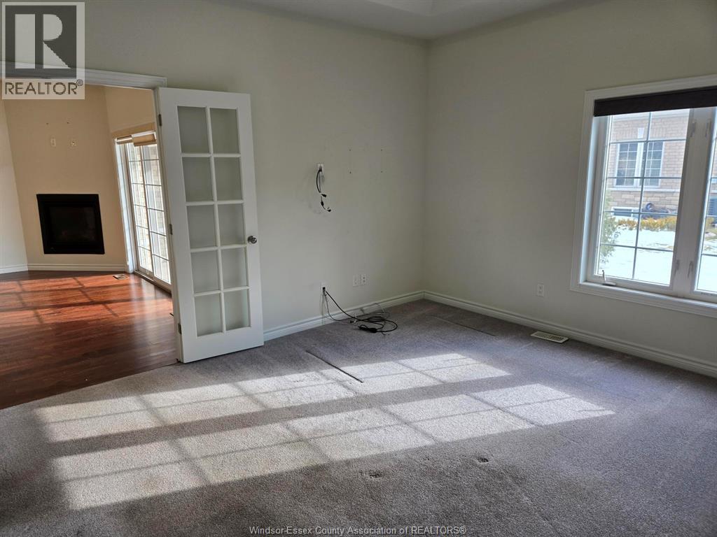 6085 Livingstone, Windsor, Ontario N9J 3Y7 - Photo 6 - 26003497