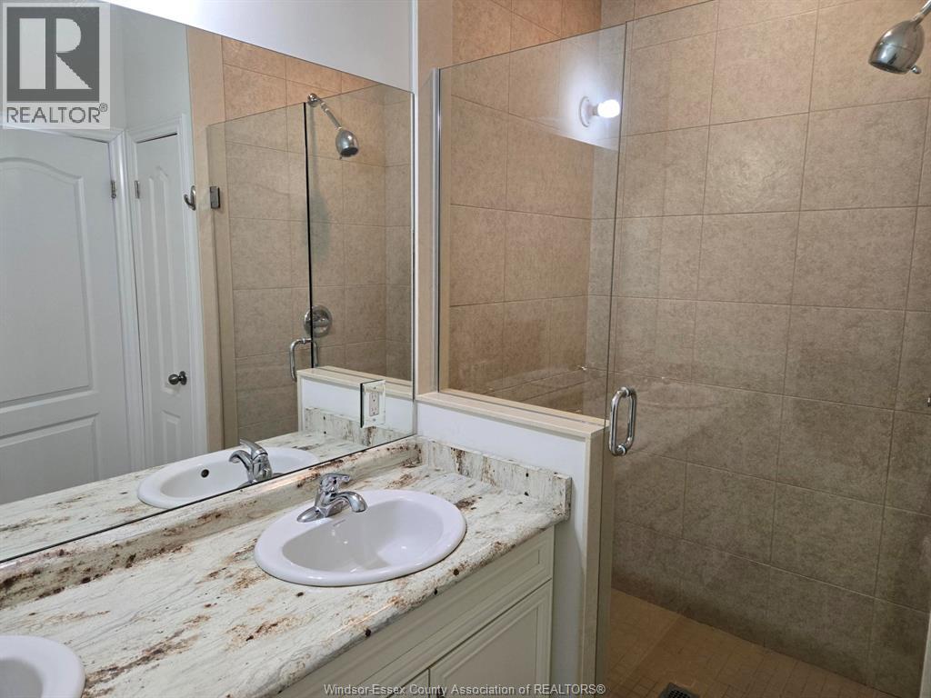 6085 Livingstone, Windsor, Ontario N9J 3Y7 - Photo 9 - 26003497